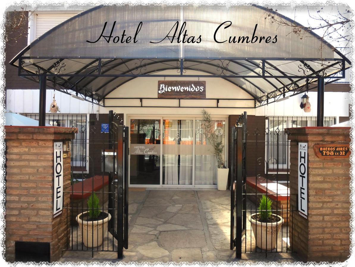 Hotel Altas Cumbres Вілья-Карлос-Пас Екстер'єр фото